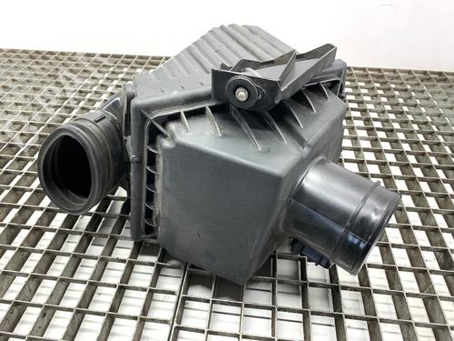 Air filter box LAND ROVER RANGE ROVER EVOQUE (L551) 2.0 D200 MHEV 4x4 | BP39322351M87 - Image 2