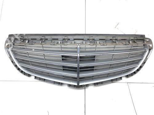 grille-mercedes-benz-e-class-t-model-s212-2009-2010-2011-2012-2013-2014-2015-2016-39269472 main image