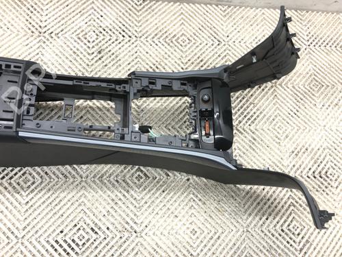 Middle console PEUGEOT 508 I (8D_) 1.6 THP | BP39299403I22 - Image 2