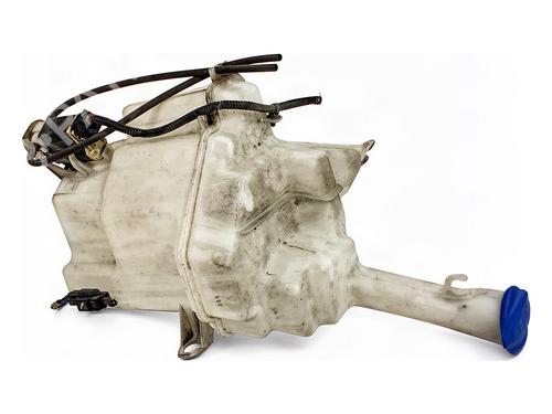 windscreen-washer-tank-kia-ceed-sportswagon-jd-2012-2013-2014-2015-2016-2017-2018-40001634 main image