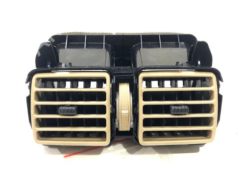Used Air vent Air vent 39270305 39270305