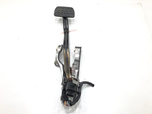 Used Pedal Pedal 39280519 39280519