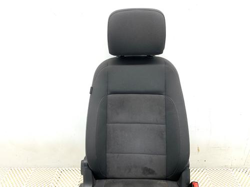 Right front seat VW TOURAN (1T3) 2.0 TDI | BP39363299C16 - Image 2