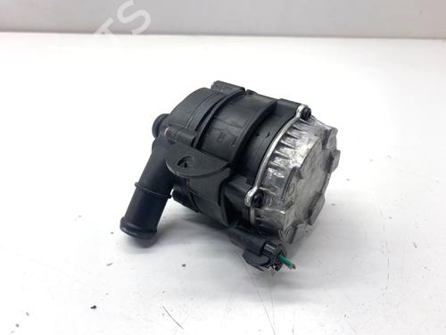 Used Auxiliary water pump Auxiliary water pump SKODA SUPERB III Estate (3V5) 1.4 TSI iV (218 hp) 39320831 39320831