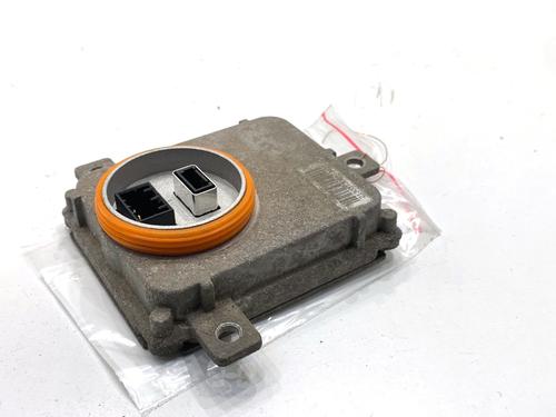 xenon-ballast-vw-passat-b7-variant-365-2010-2011-2012-2013-2014-2015-39344257 main image
