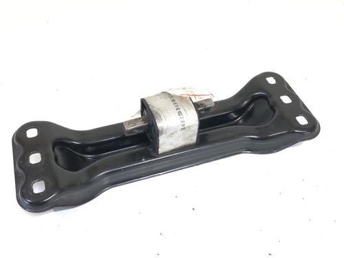 gearbox-mount-mercedes-benz-e-class-t-model-s212-2009-2010-2011-2012-2013-2014-2015-2016-39295324 main image
