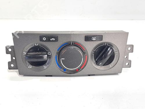 climate-control-opel-antara-a-l07-2006-2007-2008-2009-2010-2011-2012-2013-2014-2015-2016-2017-39306405 main image