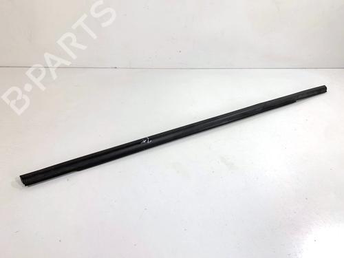 Used Door moulding trim Door moulding trim 39335469 39335469