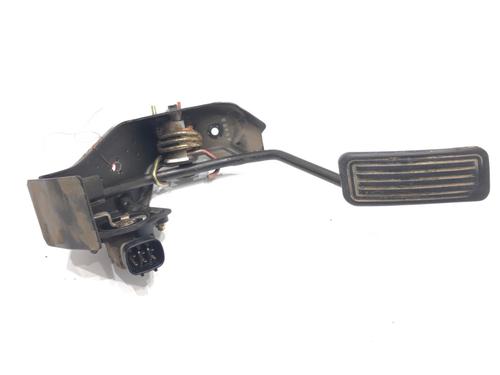 Pedal Pedal TOYOTA AVENSIS Estate (_T25_) 2.0 D-4D (CDT250_, CDT250R) (116 hp) 39279616 39279616
