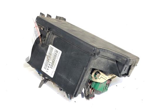 Used Fuse box Fuse box 39297714 39297714