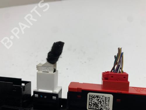 Warning switch AUDI A3 (8P1) 1.4 TFSI | BP39482484I22 - Image 4