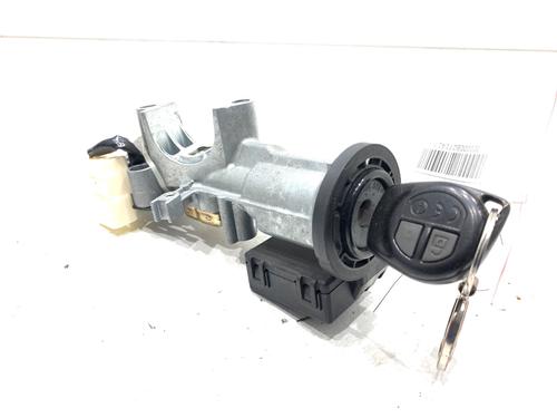 switch-suzuki-swift-iii-mz-ez-2005-39316032 main image