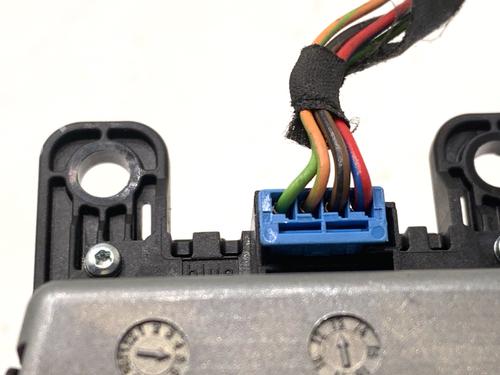 Switch BMW X3 (F25) xDrive 20 d | BP39323088I30 - Image 4
