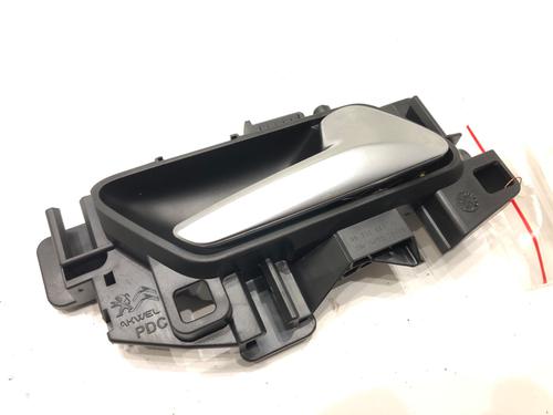 front-right-interior-door-handle-opel-corsa-f-p2jo-2019-39282960 main image