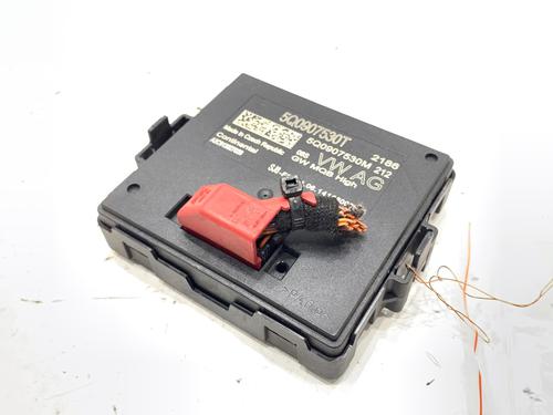 lights-ecu-vw-golf-vii-variant-ba5-bv5-2013-2014-2015-2016-2017-2018-2019-2020-2021-2022-39298036 main image