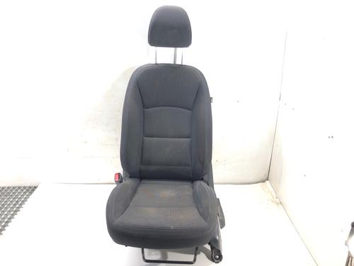 left-front-seat-ssangyong-tivoli-grand-2021-39309562 main image
