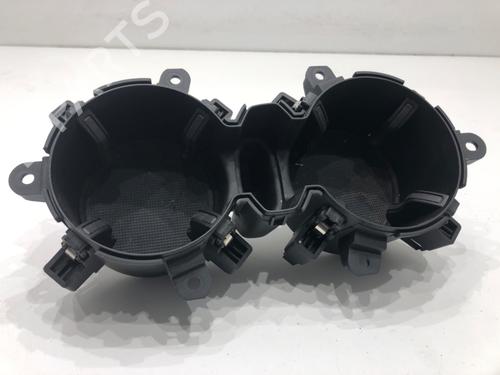 cupobject-holder-audi-q7-4mb-4mg-4mq-2015-39285929 main image
