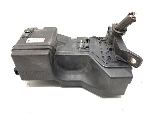 fuse-box-toyota-aygo-_b4_-2014-39293423 main image