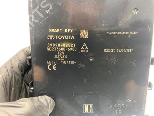 Electronic module TOYOTA COROLLA Estate (_E21_) 1.8 Hybrid (ZWE211) | BP39348000M83 - Image 4