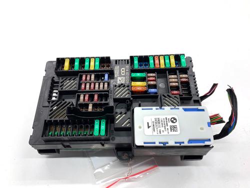 Used Fuse box Fuse box 39323458 39323458