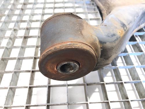 Left front suspension arm IVECO DAILY VI Platform/Chassis 33S16, 35S16, 35C16, 40C16, 42S16, 50C16 | BP39735939M12 - Image 2