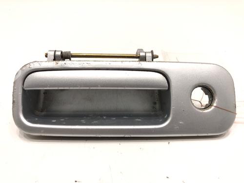 Used Tailgate handle Tailgate handle 39282559 39282559