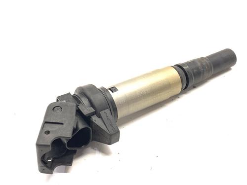 Used Ignition coil Ignition coil PEUGEOT 3008 II SUV (MC_, MR_, MJ_, M4_) Hybrid4 (M45GBU) (200 hp) 39338640 39338640