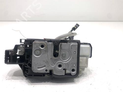 front-right-lock-volvo-v40-hatchback-525-2012-2013-2014-2015-2016-2017-2018-2019-39327121 main image