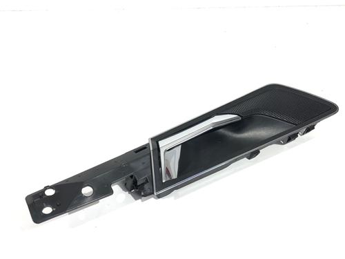 Rear right interior door handle SKODA KAROQ (NU7, ND7) 1.6 TDI | BP39290538I16 - Image 2