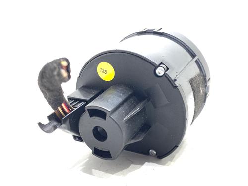 Headlight switch VW GOLF V (1K1) 2.0 TDI | BP39311867I24 - Image 3