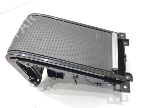 cupobject-holder-volvo-v60-i-155-2010-2011-2012-2013-2014-2015-2016-2017-2018-39353063 main image