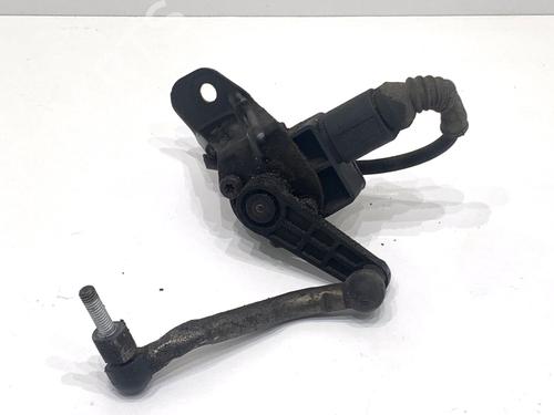 Used Electronic sensor Electronic sensor 39334553 39334553
