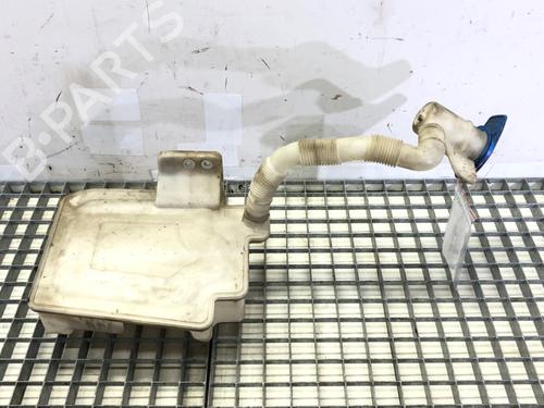 Used Windscreen washer tank Windscreen washer tank 39279715 39279715