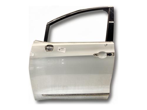 left-front-door-chrysler-pacifica-ru-2016-39357746 main image