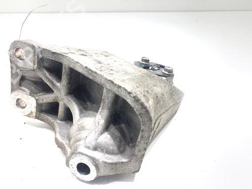 Gearbox mount KIA CARENS IV 1.7 CRDi | BP39323585M88 - Image 3