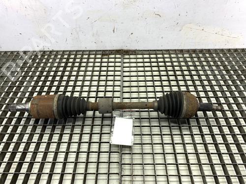 left-front-driveshaft-dacia-duster-hs_-2010-2011-2012-2013-2014-2015-2016-2017-2018-39291246 main image