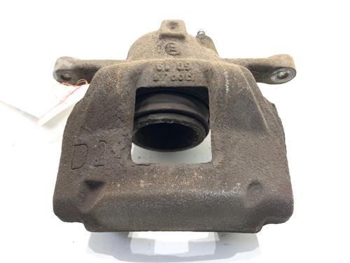 left-front-brake-caliper-toyota-auris-_e18_-2012-2013-2014-2015-2016-2017-2018-2019-39339532 main image