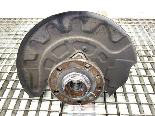 venstre-styrespindel-lejehus-vw-passat-b8-variant-3g5-cb5-2014-39296845 main image
