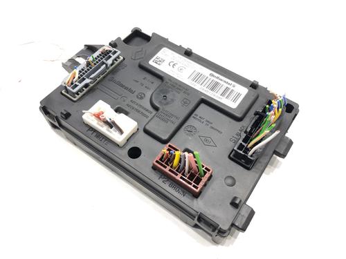 electronic-module-dacia-duster-hm_-2017-39315984 main image