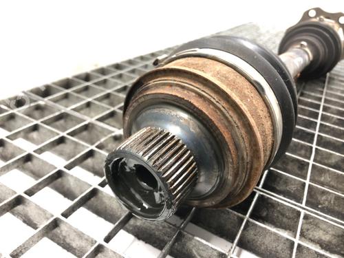 Left front driveshaft AUDI A8 D5 (4N2, 4N8, 4NC, 4NL) 60 TFSI Mild Hybrid quattro | BP39285989M38 - Image 2