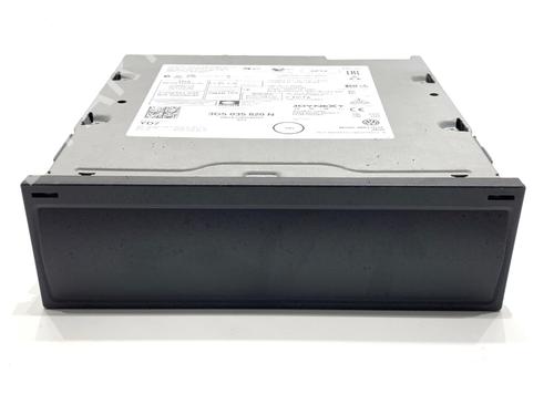 BP39344327M83 main image