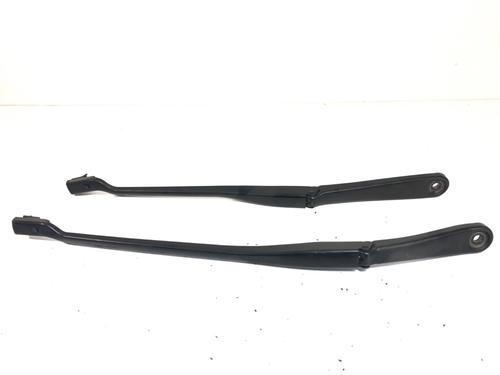 Used Front windshield wiper arm Front windshield wiper arm BMW 5 (G30, F90) 530 e Plug-in-Hybrid (184 hp) 39297489 39297489
