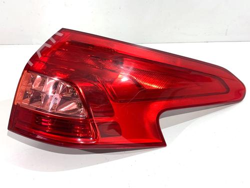 right-taillight-citroen-c5-iii-rd_-2008-2009-2010-2011-2012-2013-2014-2015-2016-2017-39311667 main image