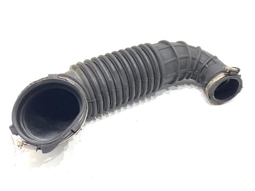 pipe-audi-a5-8t3-2007-2008-2009-2010-2011-2012-2013-2014-2015-2016-2017-39293817 main image