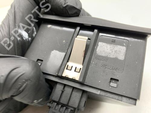 Headlight switch SAAB 9-3 (YS3F, E79, D79, D75) 1.9 TiD | BP40521793I24 - Image 5