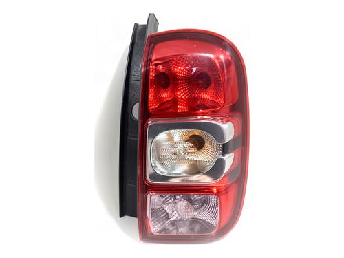 right-taillight-dacia-duster-hs_-2010-2011-2012-2013-2014-2015-2016-2017-2018-40277019 main image
