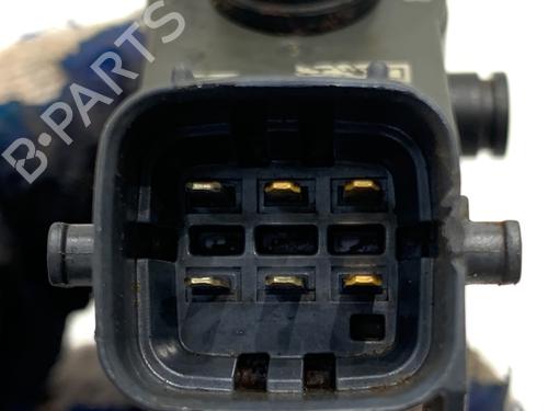 Injector VOLVO V60 I (155) D4 | BP39357990M100 - Image 4