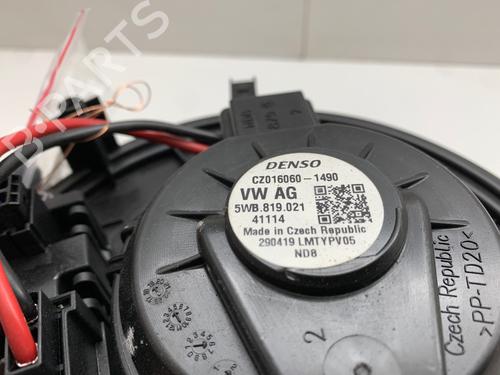 Heater blower motor VW ARTEON (3H7, 3H8) 2.0 TDI | BP39359982M62 - Image 5