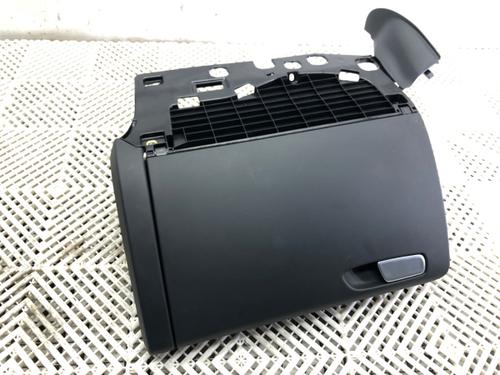 Used Glove box Glove box AUDI A4 B8 (8K2) 2.0 TDI (190 hp) 40457398 40457398