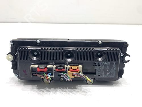 Climate control VW PASSAT B6 Variant (3C5) 2.0 TDI | BP39315727I5 - Image 3